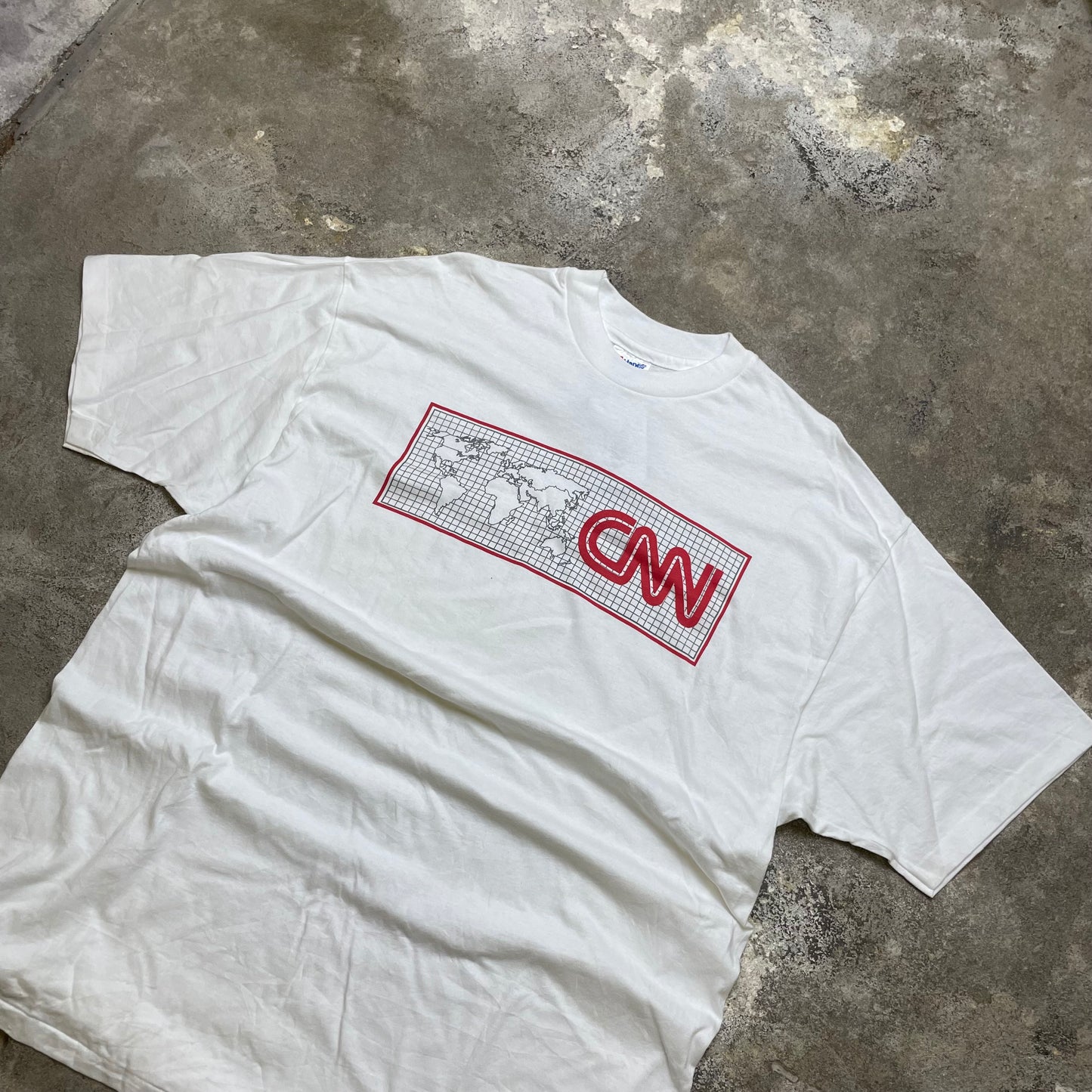 1993 CNN tee (XL)