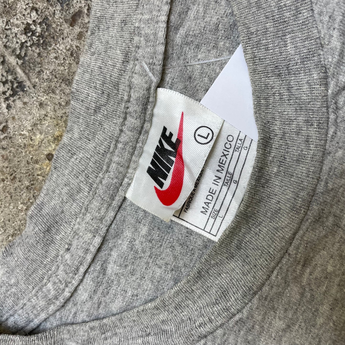 1990's Nike Denver Broncos tee (L)