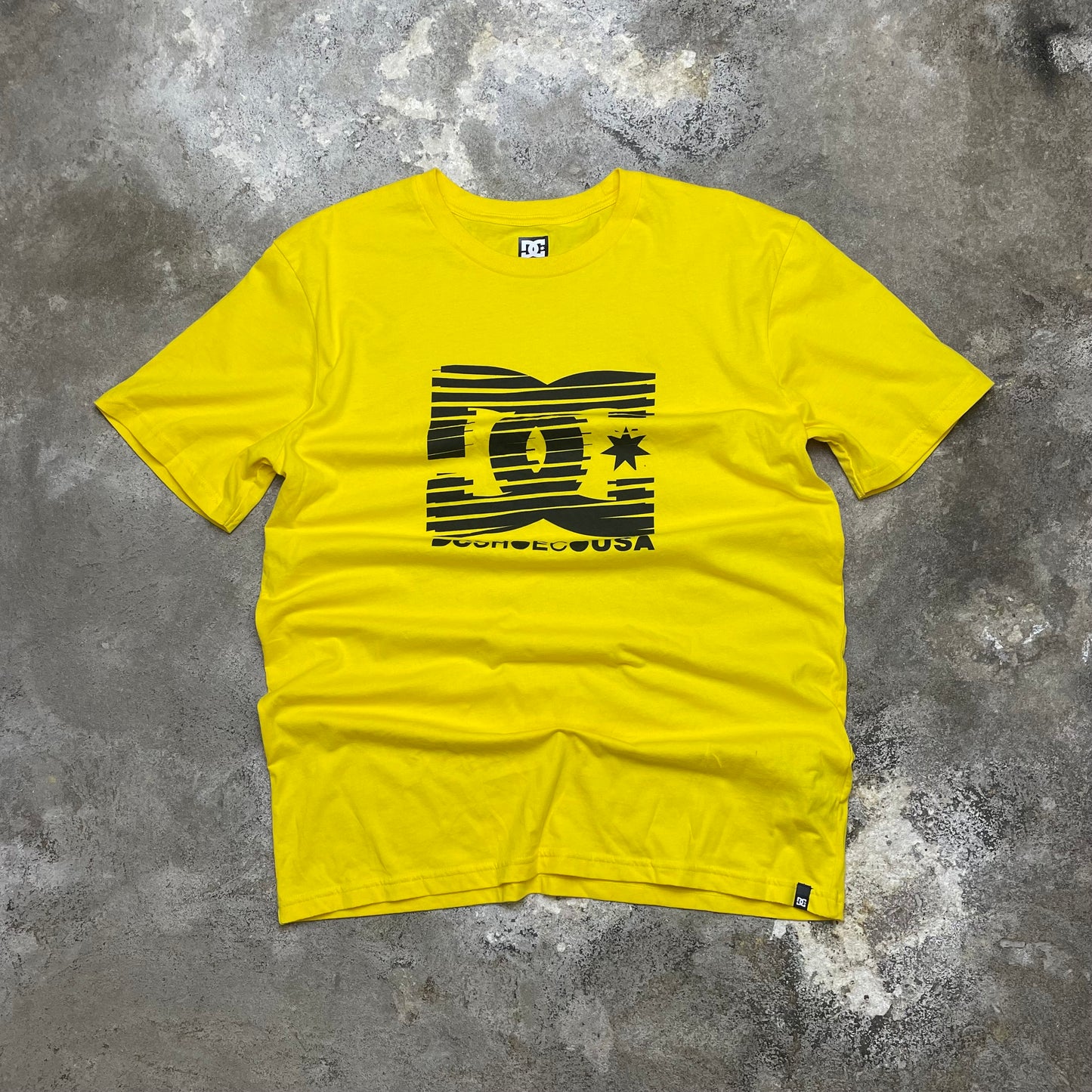 DC Shoes Tee (L)