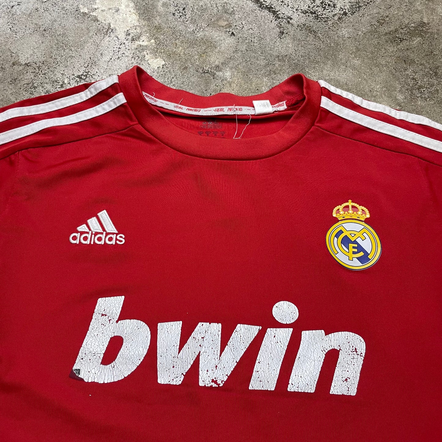 2011/12 Real Madrid Jersey (M)