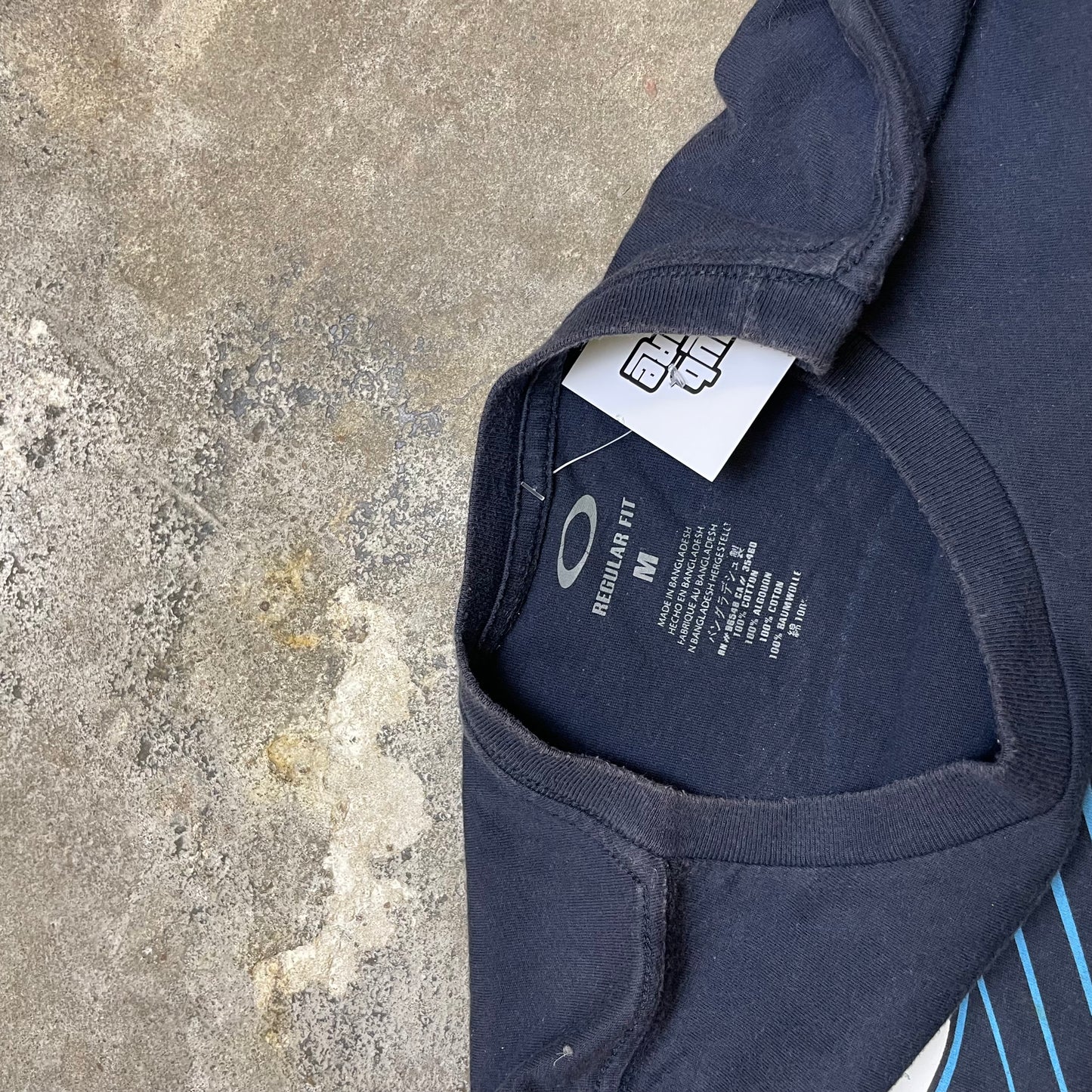 Y2K Oakley tee (M)