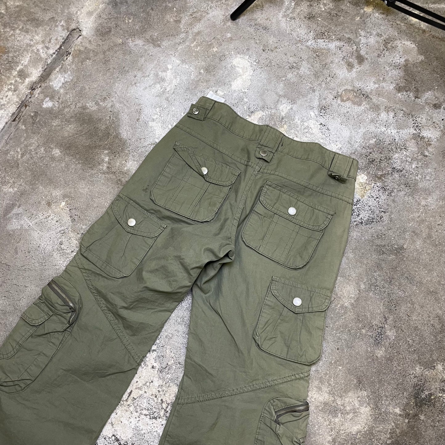 Y2k Baggy olive cargos (S)