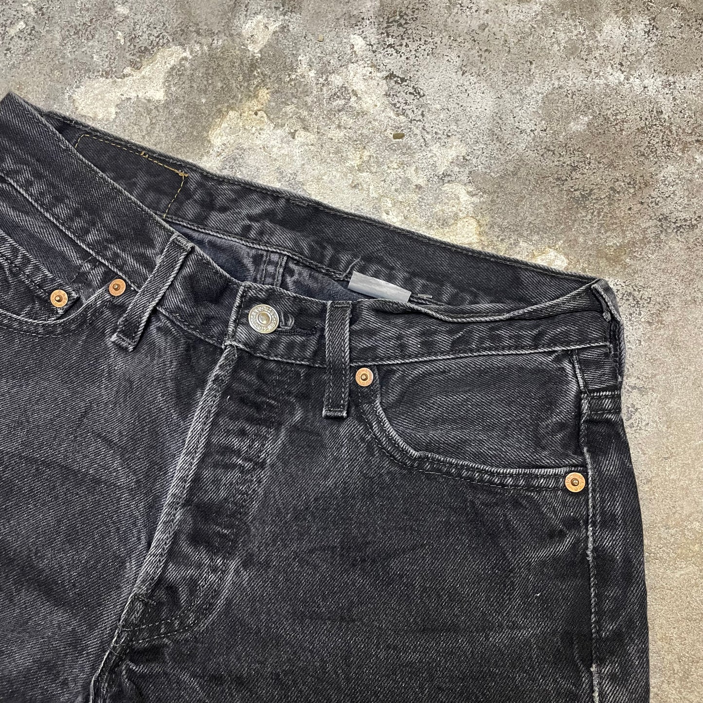 Levi’s 501 (W29)