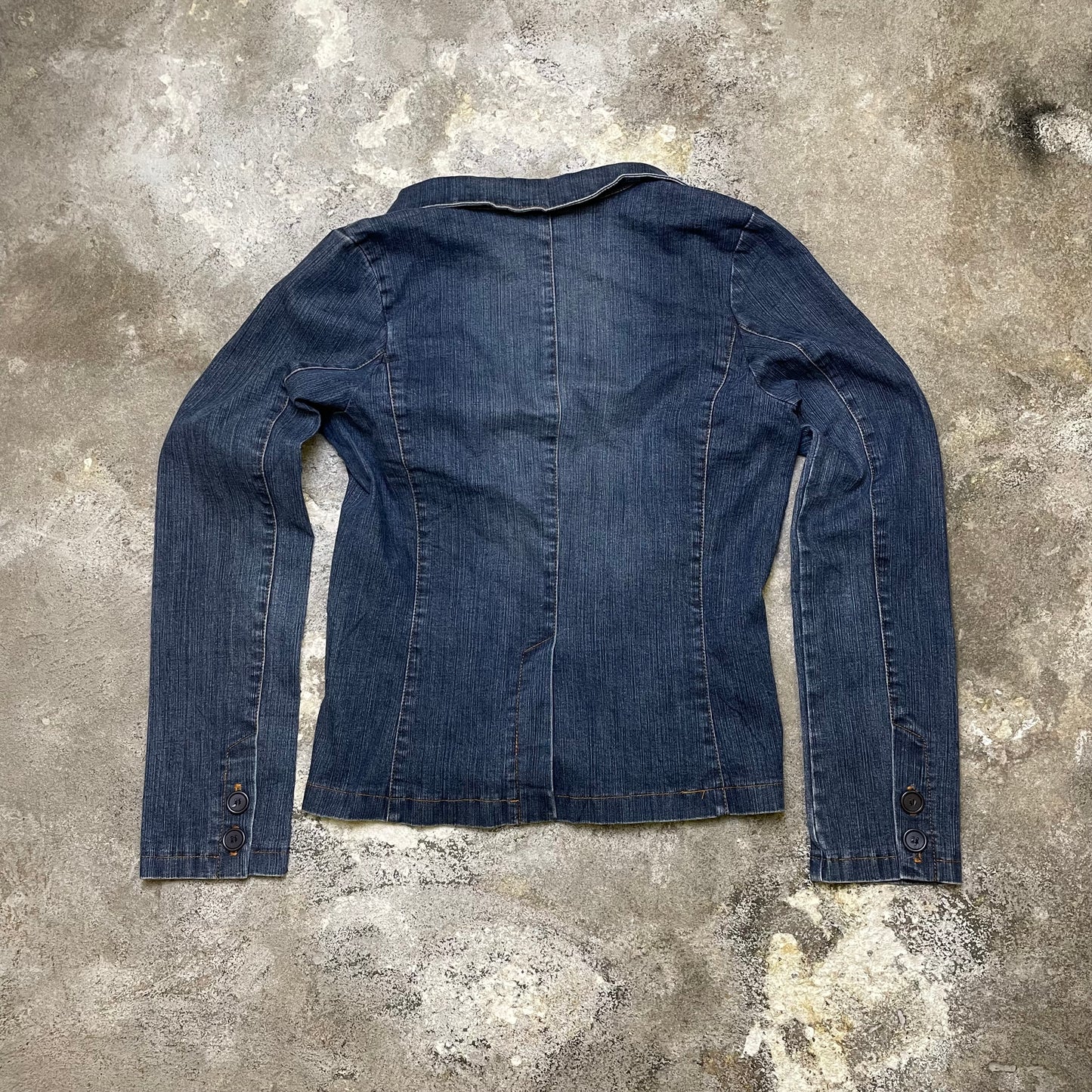Y2K Denim jacket (M)