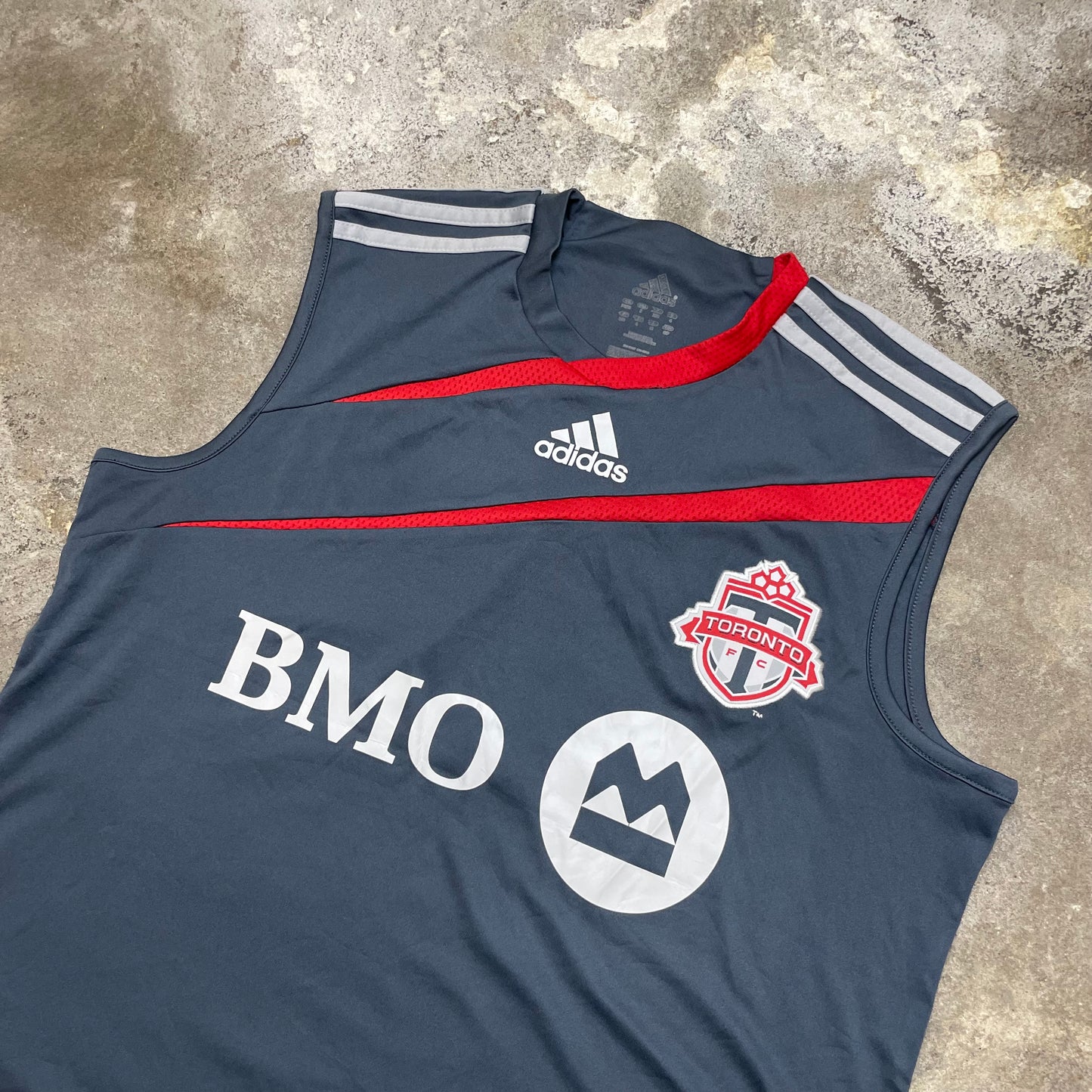 2008 Toronto FC sleeveless jersey (M)