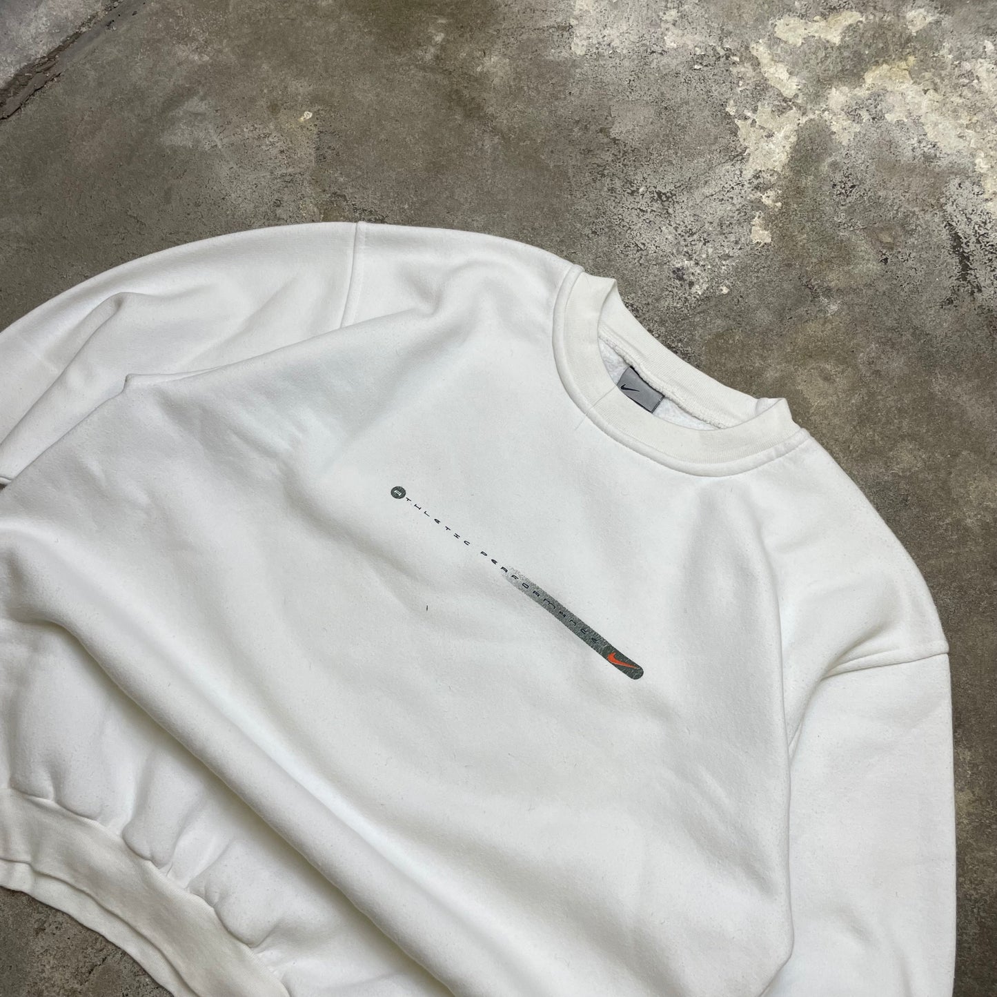 2000’s Nike Sweatshirt (M)