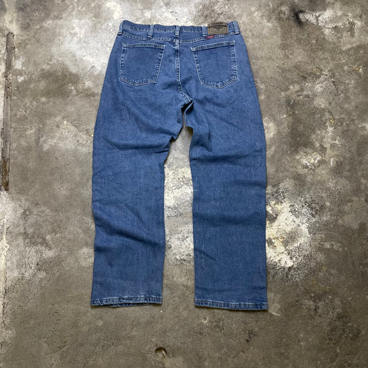 1997 Wrangler jeans (W34)