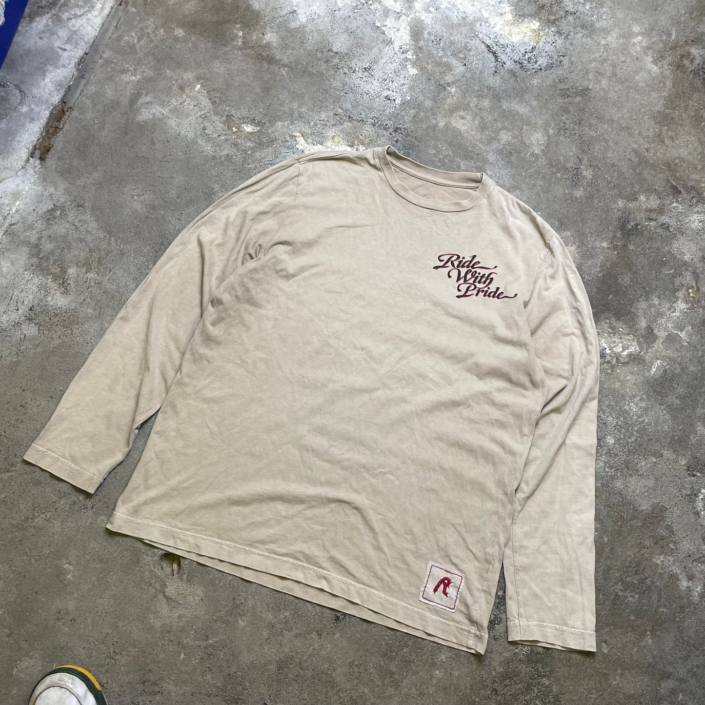 2000s longsleeve (M)