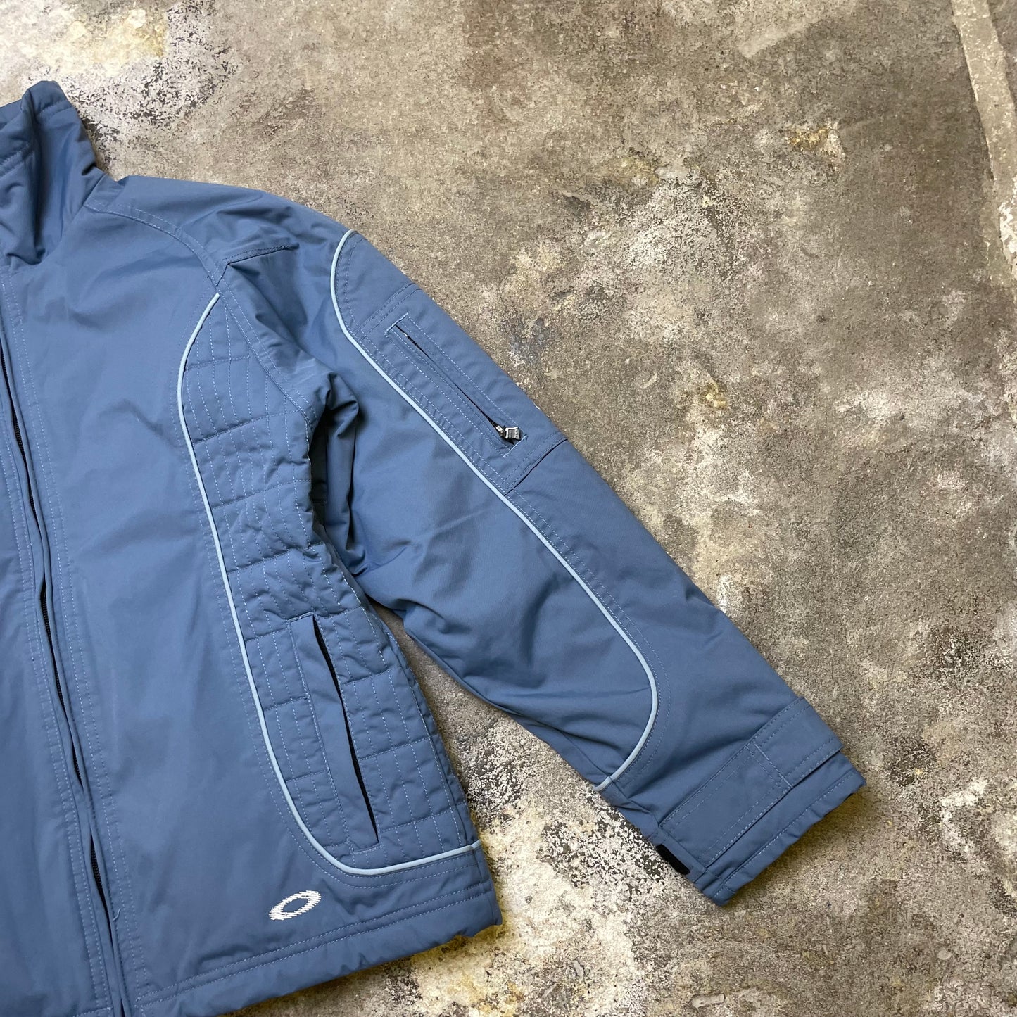 2000s Oakley jacket (S)