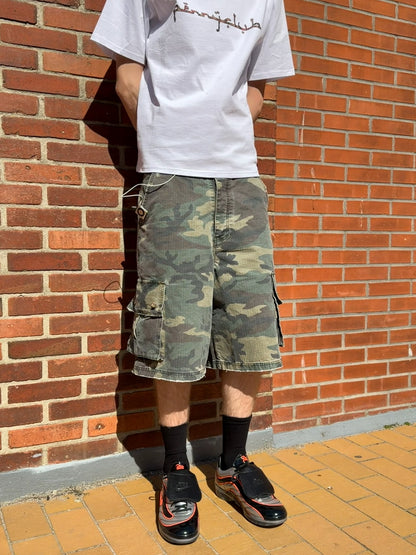 PennyClub Needlepunch Camo Cargo Shorts