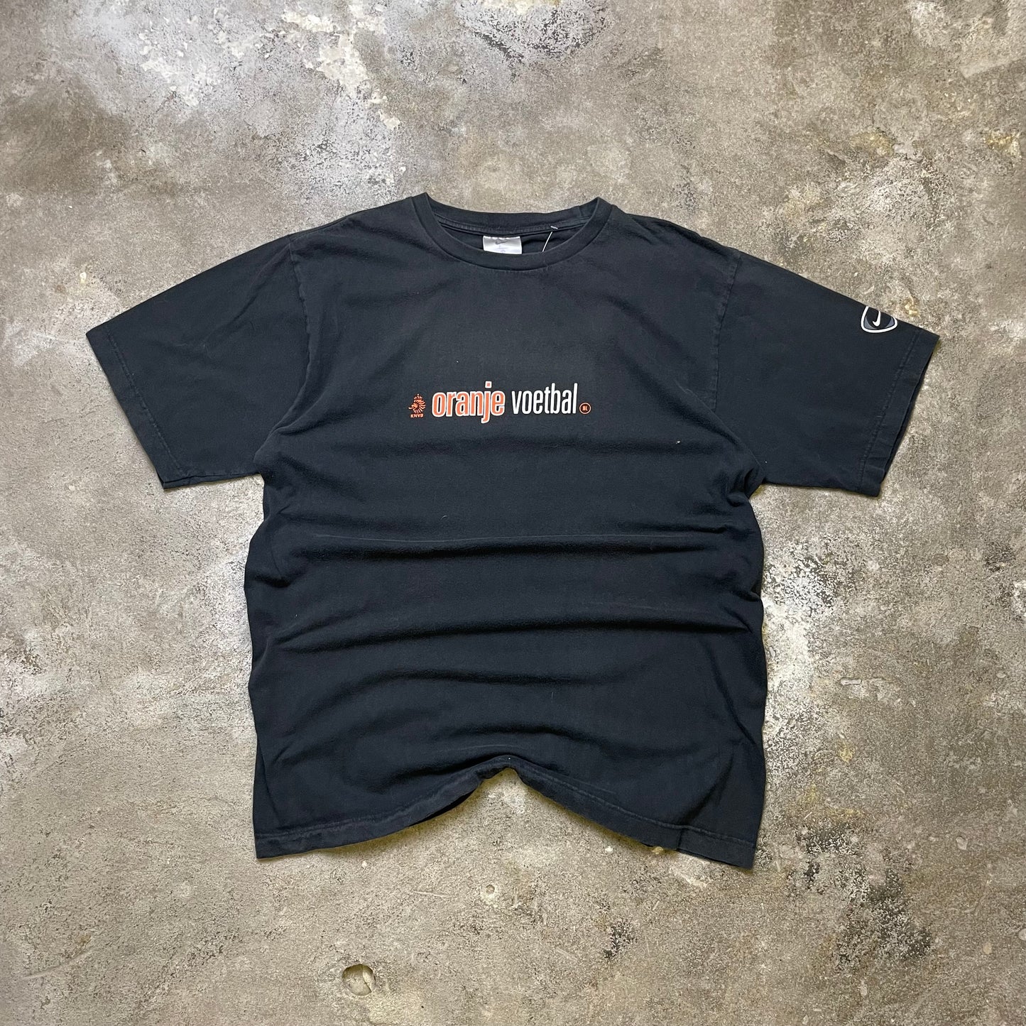 2000s Nike Netherlands football tee (L)