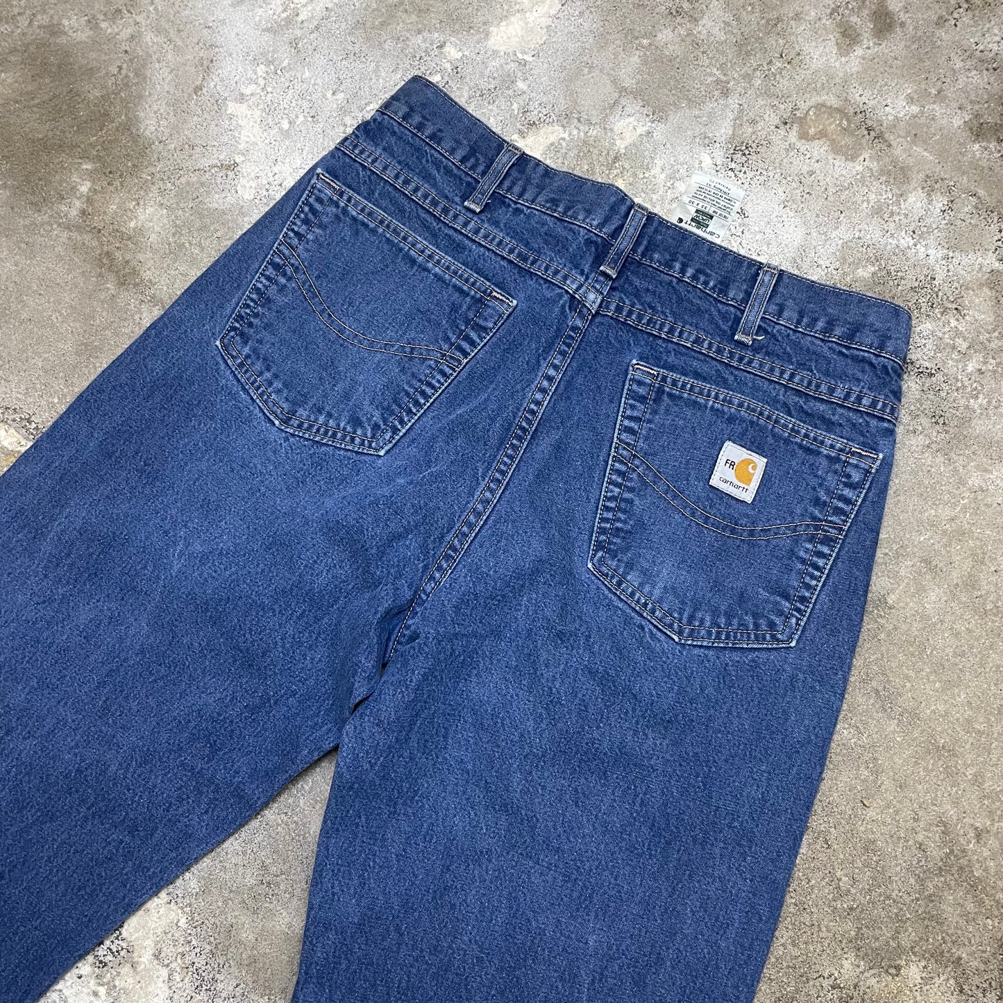 Carhartt Flame Resistant (W33)