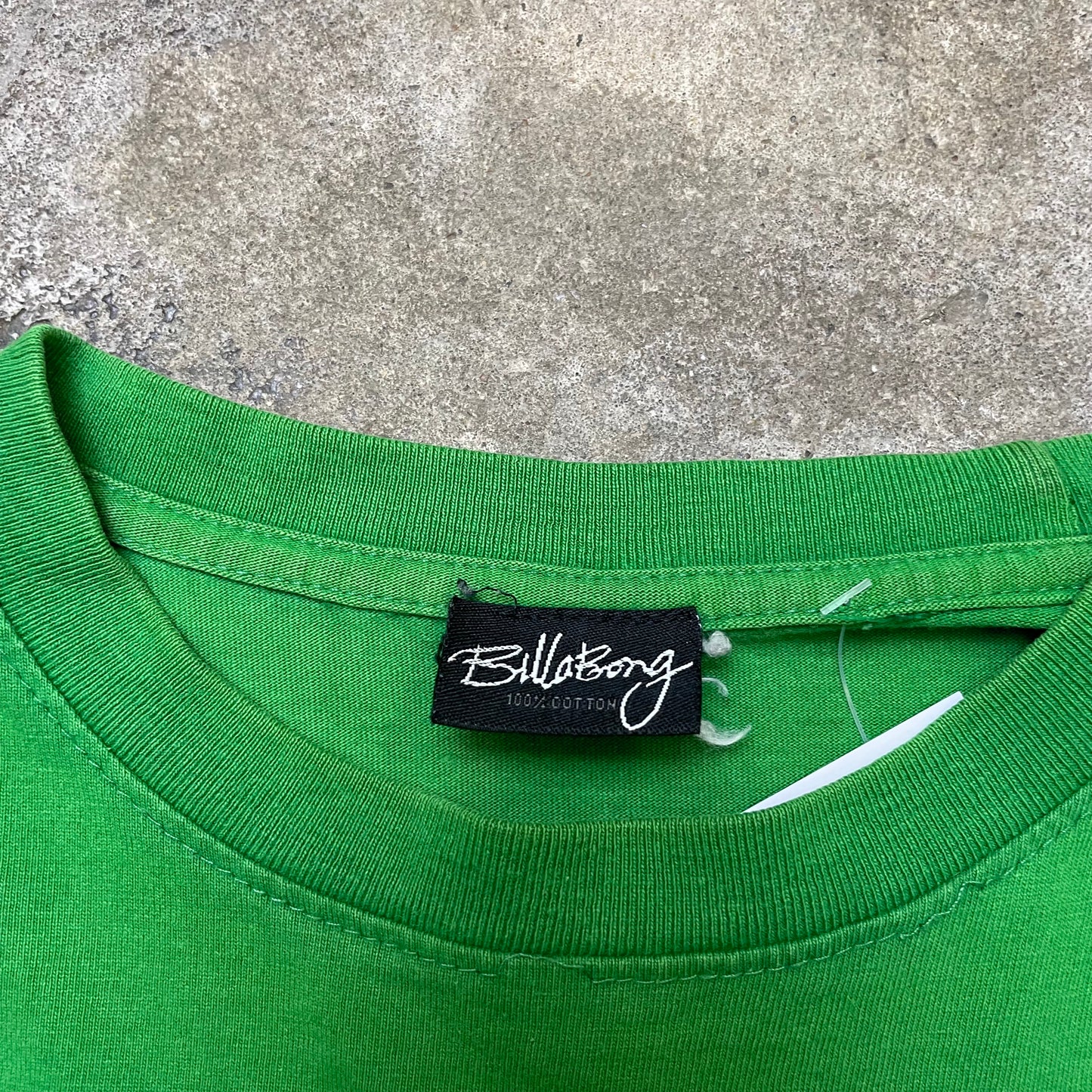 2000s Billabong tee (S)