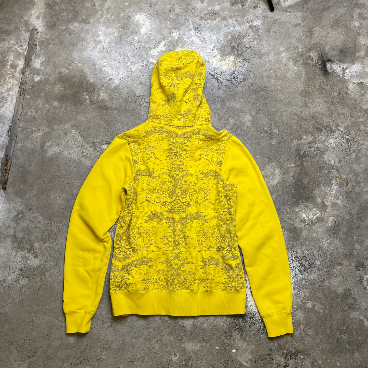 2010s Nike ACG zip hoodie (S)