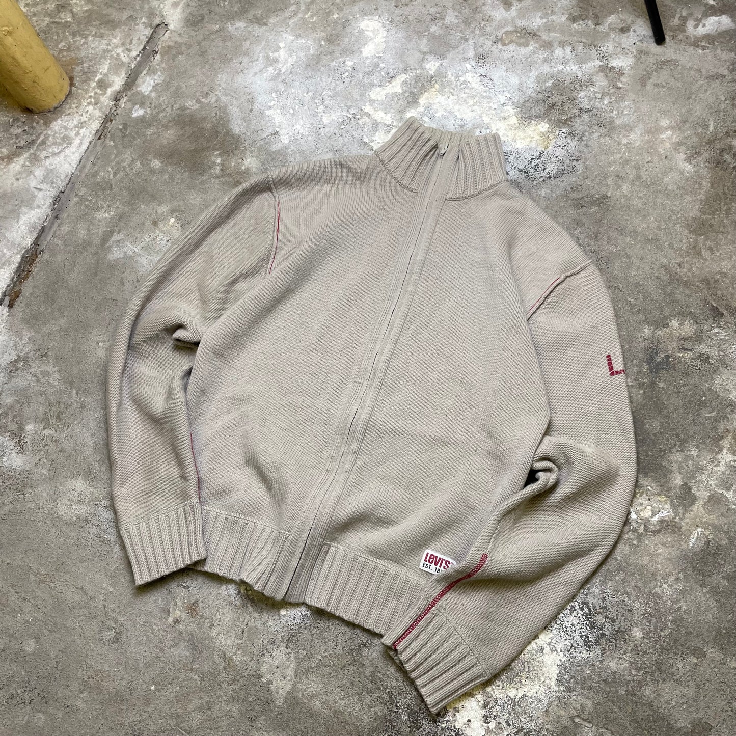 2004 Levi's zip up knit (XL)