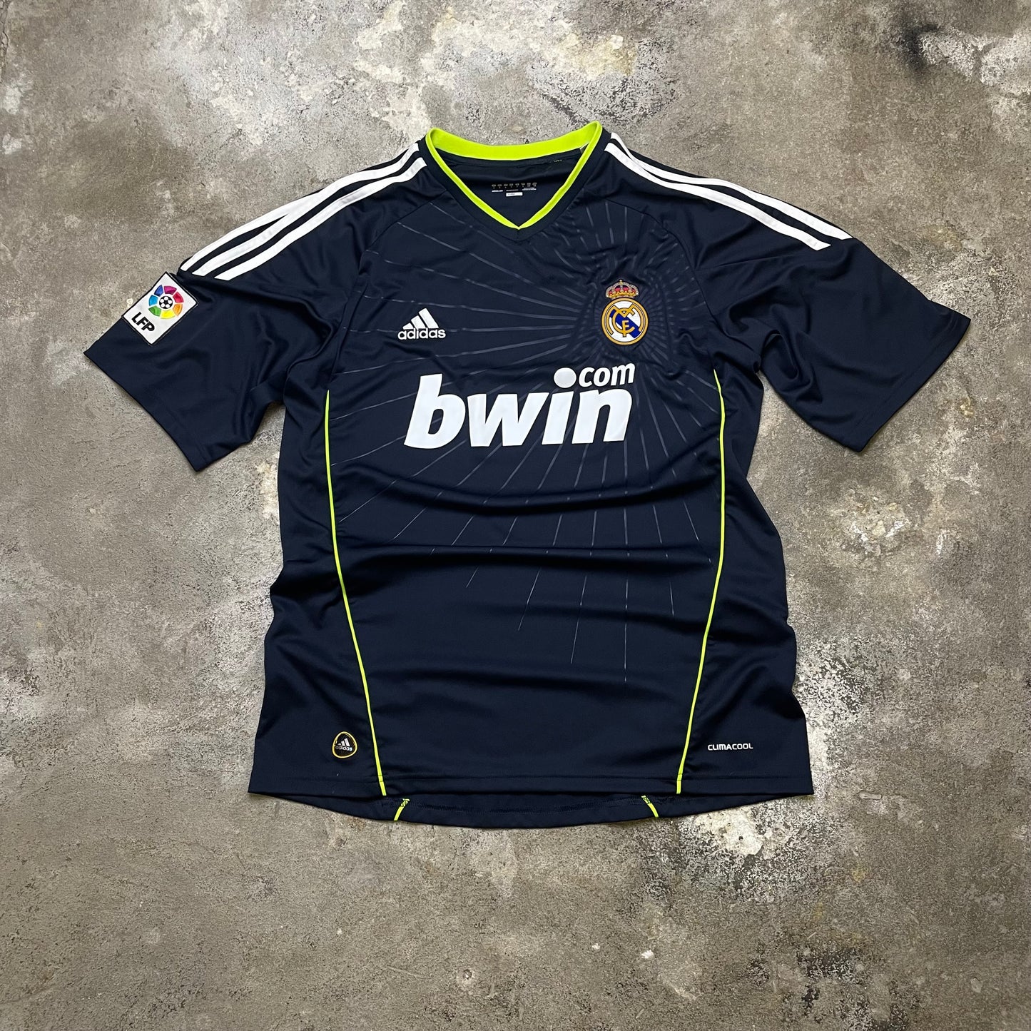 Real Madrid 2010/2011 Ronaldo Jersey (L)