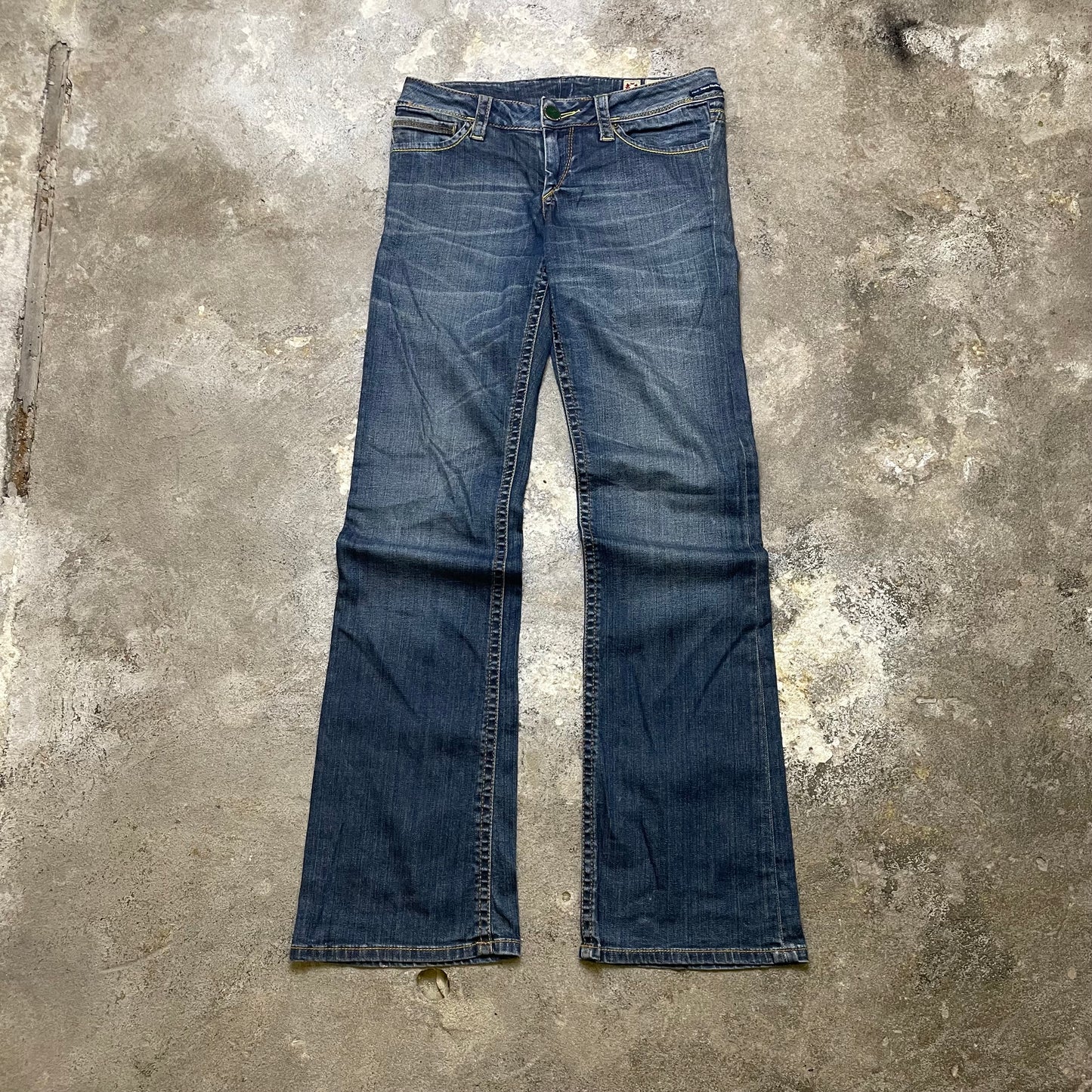 Y2K low waist jeans (M)