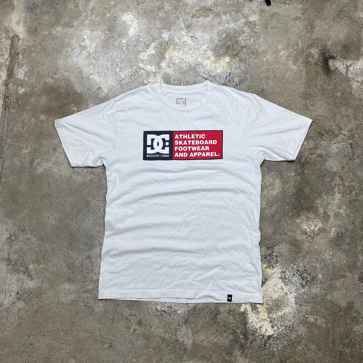 DC shoes tee (M)