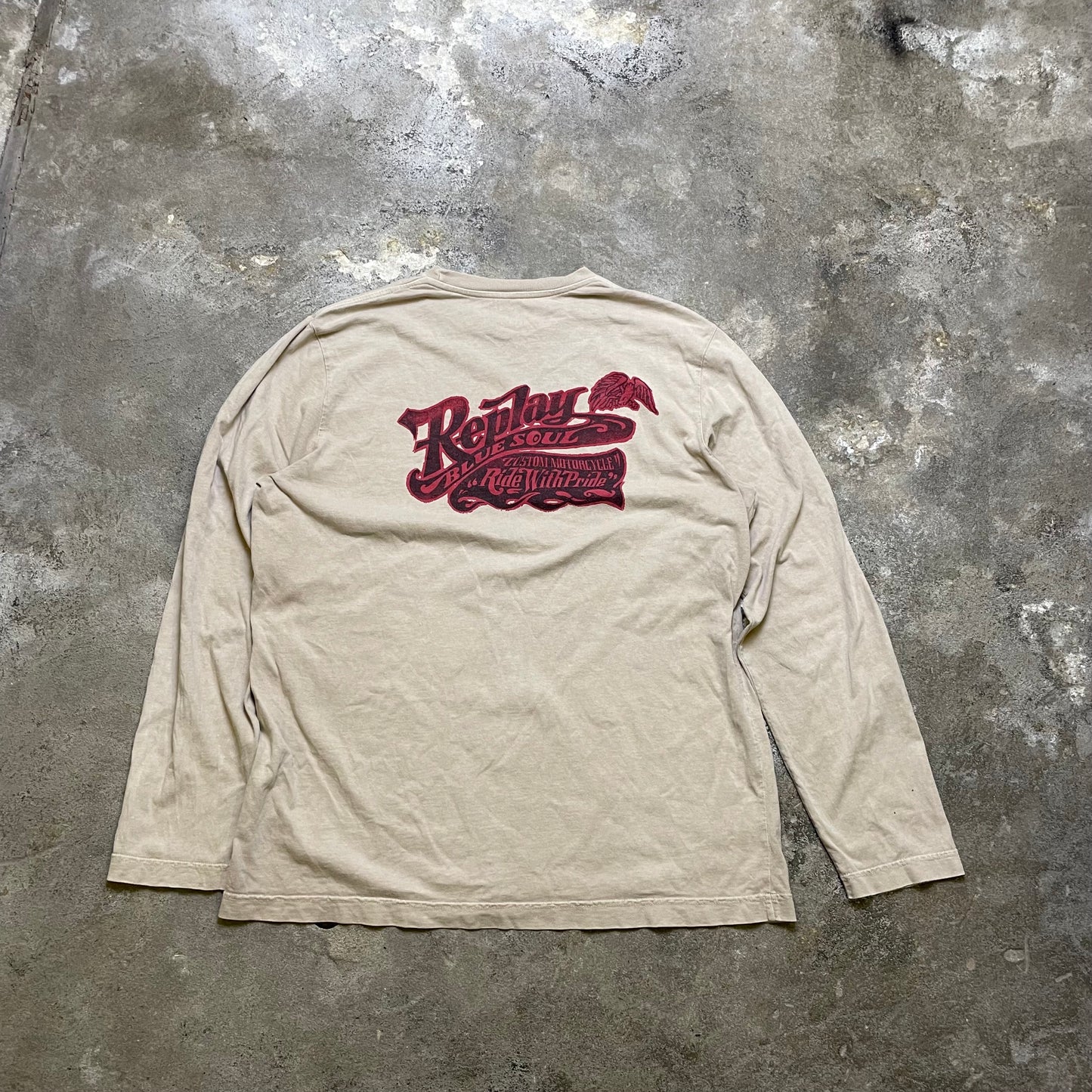 2000s longsleeve (M)