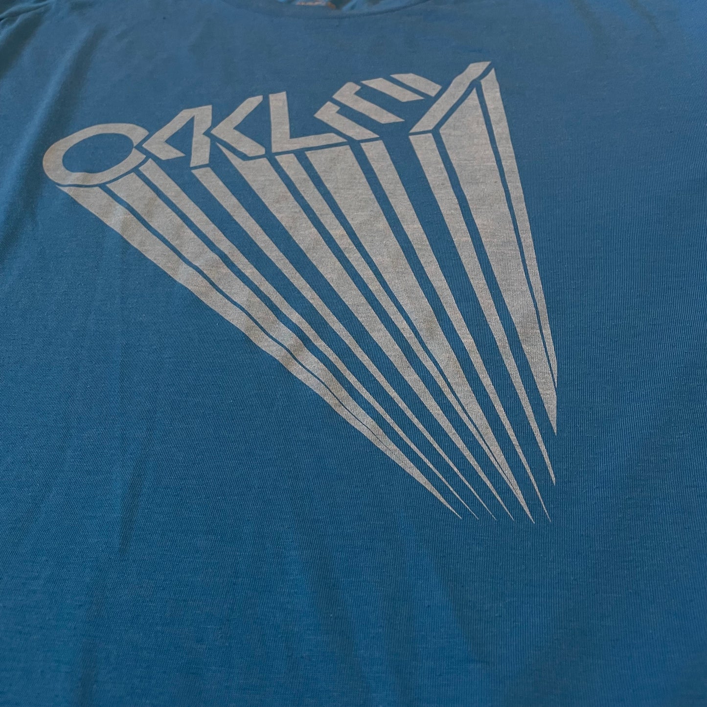 Oakley tee (XL)