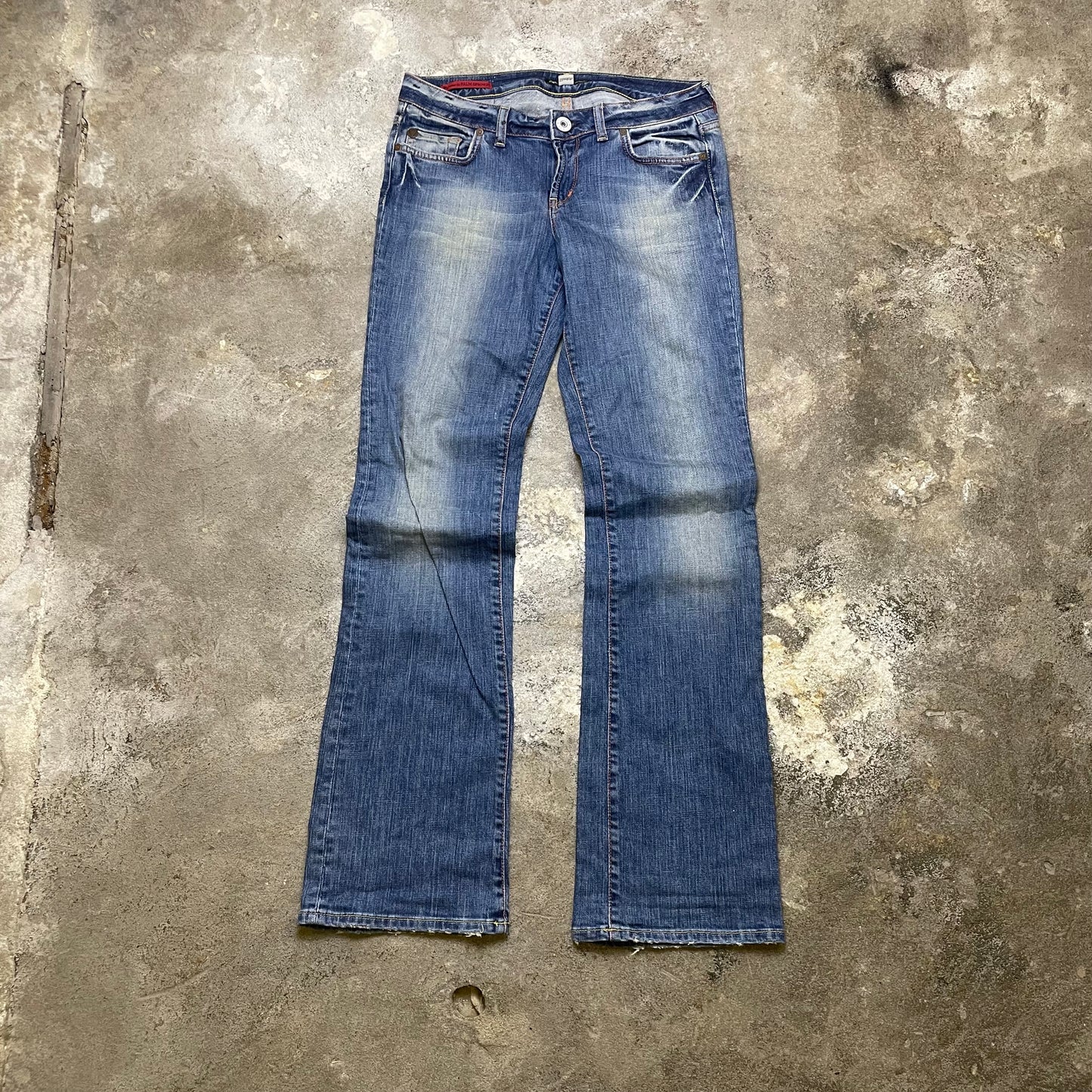 Y2K Guess Low waist jeans (M)