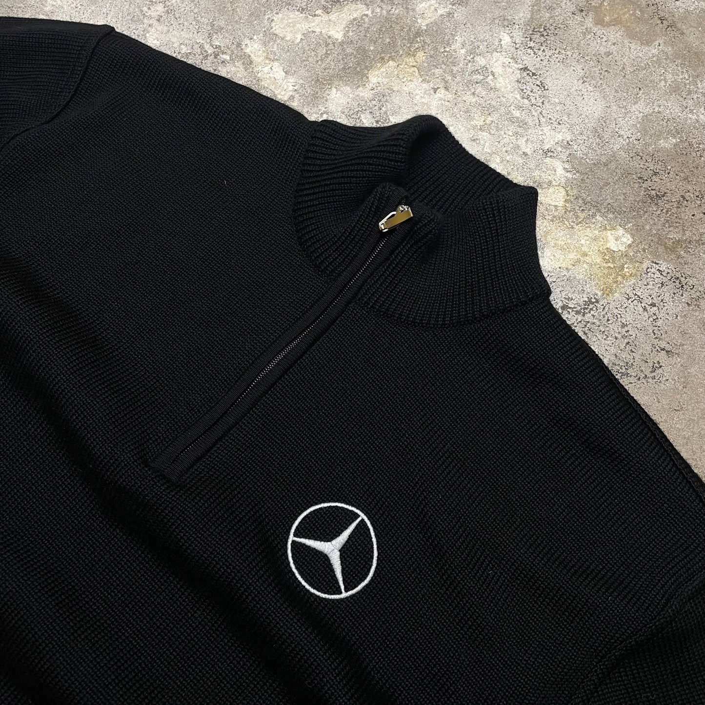 Mercedes-Benz Merino 1/4 zip (M)