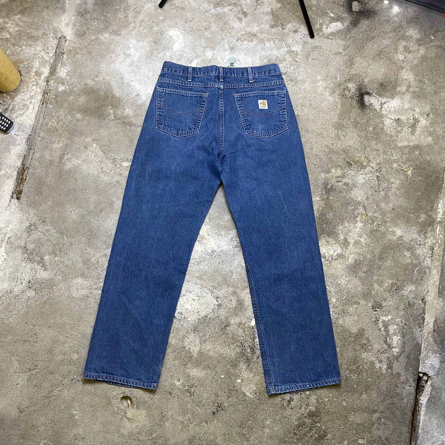 Carhartt Flame Resistant (W33)