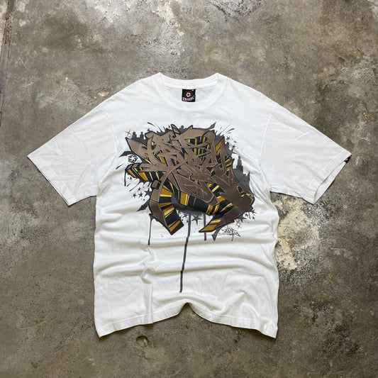 2000's Tribal tee (M)