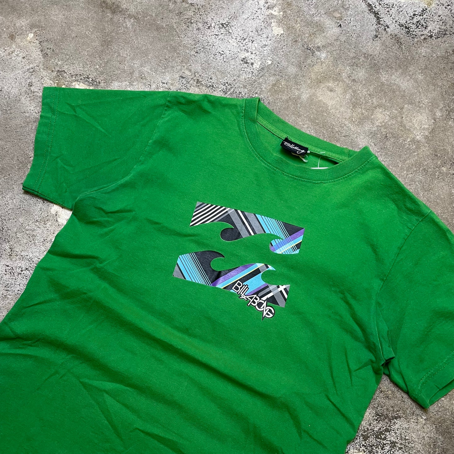 2000s Billabong tee (S)