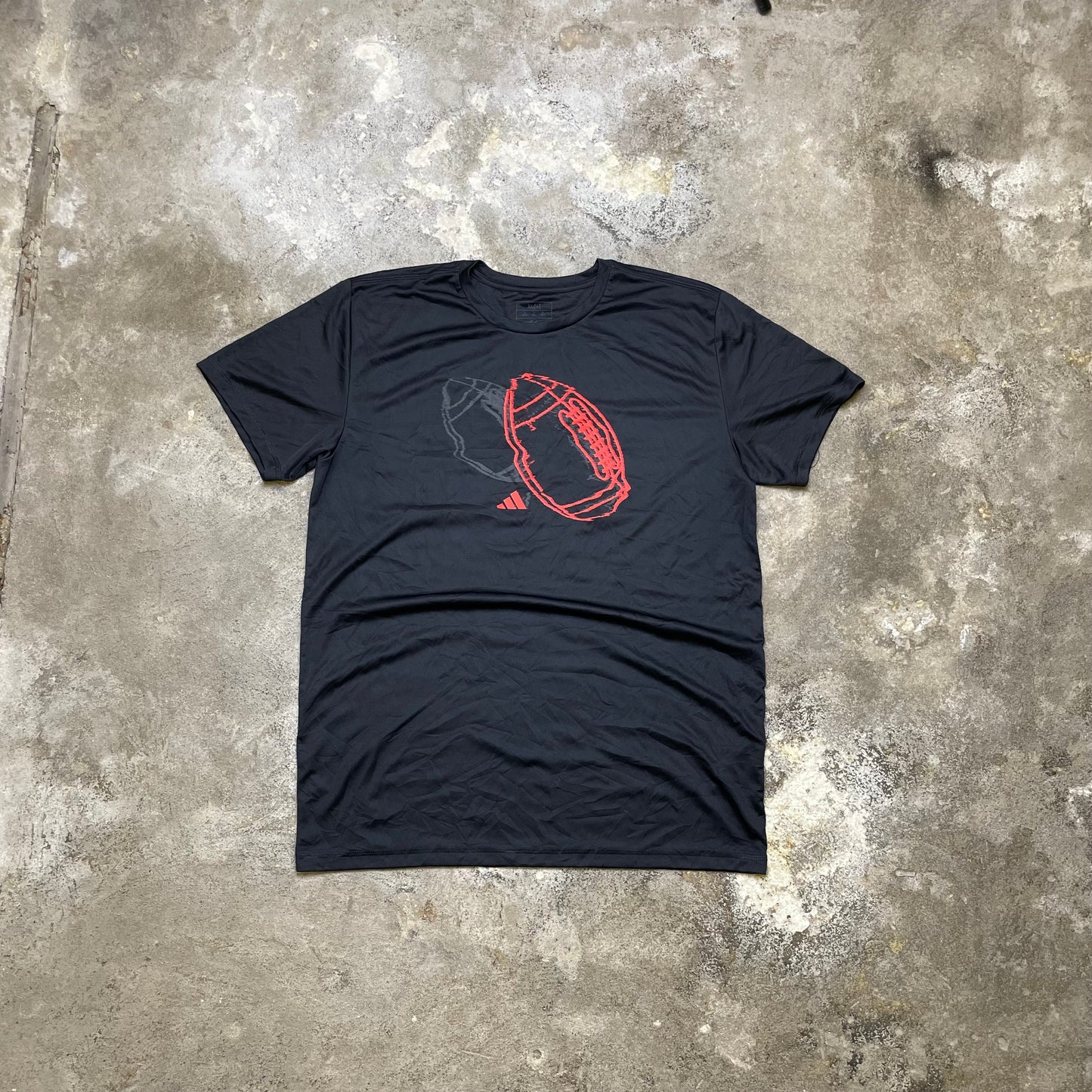 Adidas football tee (M)