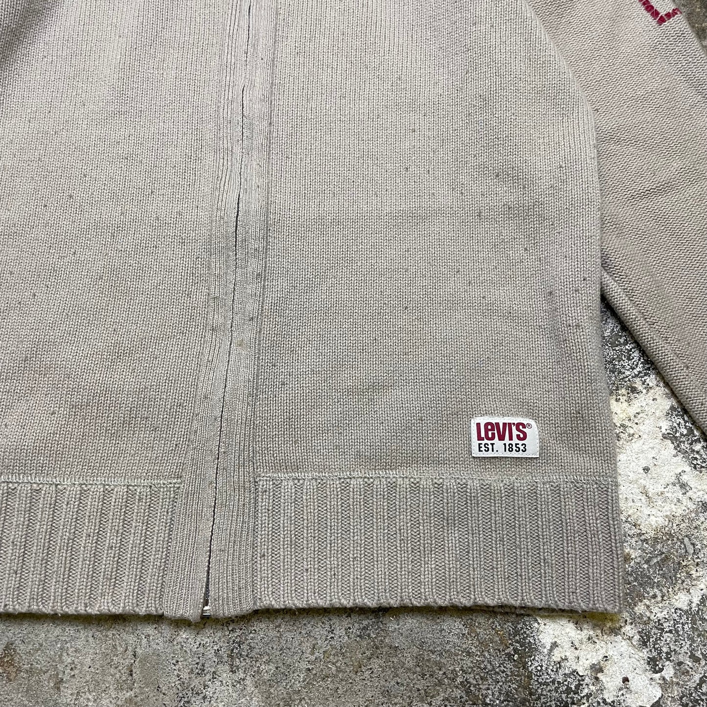 2004 Levi's zip up knit (XL)