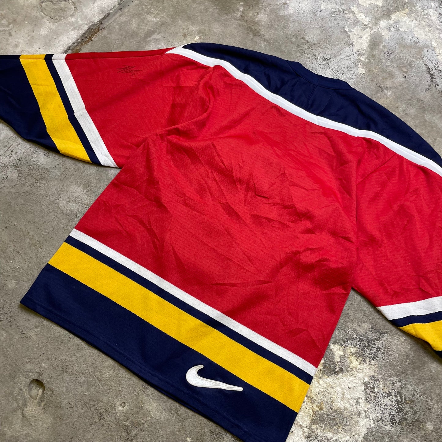 2003 Autographed World Junior Hockey jersey (S)