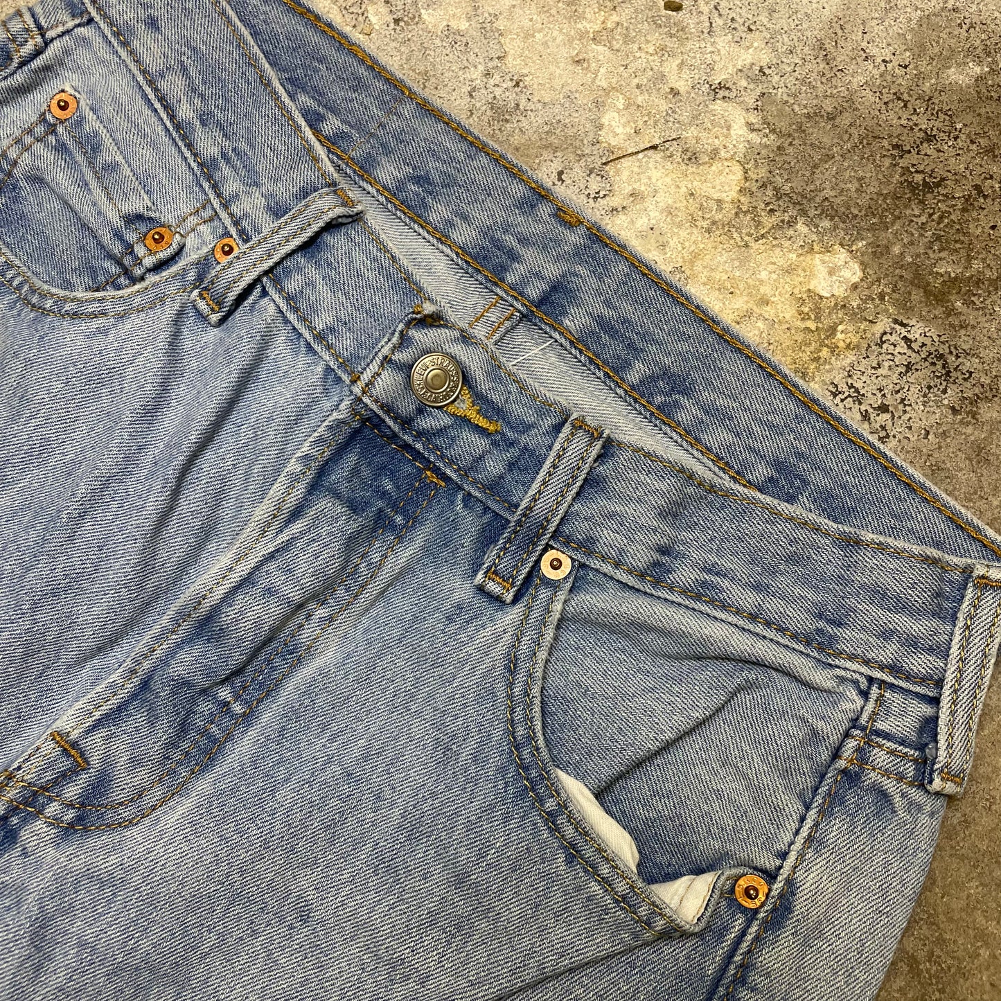 Levi’s 501 (W30)