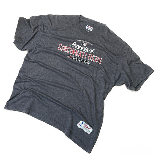 Cincinnati reds tee (XL)