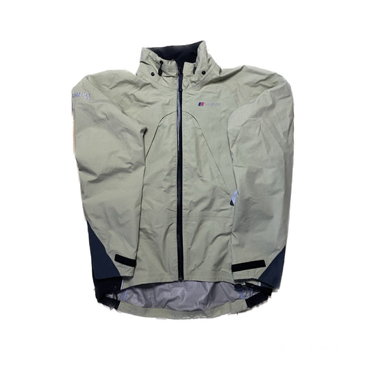 Berghaus GORE-TEX jacket (Medium)